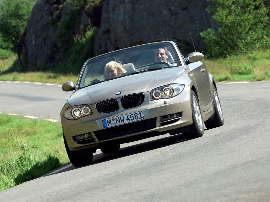  BMW 125i Convertible 2008 года  (фото 4 из 30)